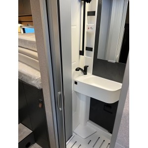 HYMER / ERIBA / HYMERCAR ML-T CrossOver 570