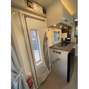 Bürstner Nexxo Van T 569 con aire acondicionado, calentador de agua/equipamiento completo
