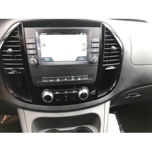 Mercedes-Benz Vito 119 CDI 4x4 Tourer SELECT Conversión para silla de ruedas larga