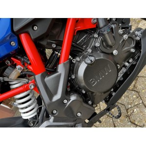 BMW G310 R 2023 2850km A2 LED Echtleder