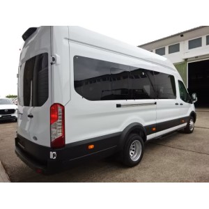 Ford Transit 460L4 Automático 18 Plazas Estándar