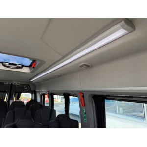 Volkswagen Crafter 17-Sitzer + 5 Stehplätze, neues Modell