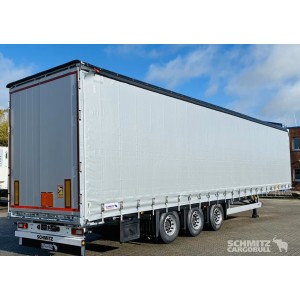 Mega bebidas Schmitz Cargobull Curtainsider