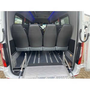 Mercedes-Benz Sprinter Elektro 450km Reichweite 19 Sitzer