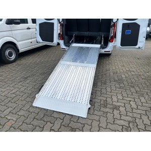 Mercedes-Benz Sprinter Elektro 450km Reichweite 19 Sitzer