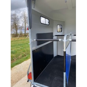 Salto de gira Cheval Liberté