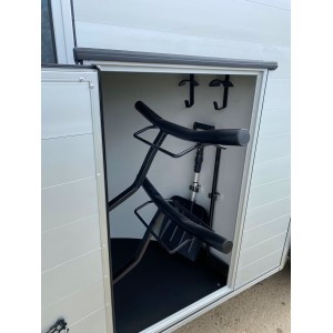 Salto de gira Cheval Liberté