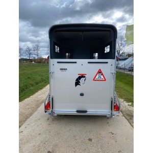 Salto de gira Cheval Liberté