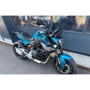 Oferta navideña de la BMW F 900 R hasta el 19/12/2025