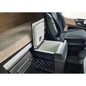 Mercedes-Benz 1848LS ACTROS BIG Standklima Retarder Schubboden