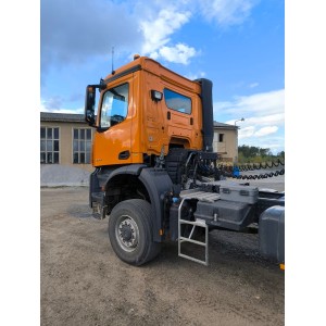 Mercedes-Benz Arocs 2043 4x4 Kipphydraulik