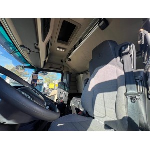 MERCEDES-BENZ ACTROS 1851 LS